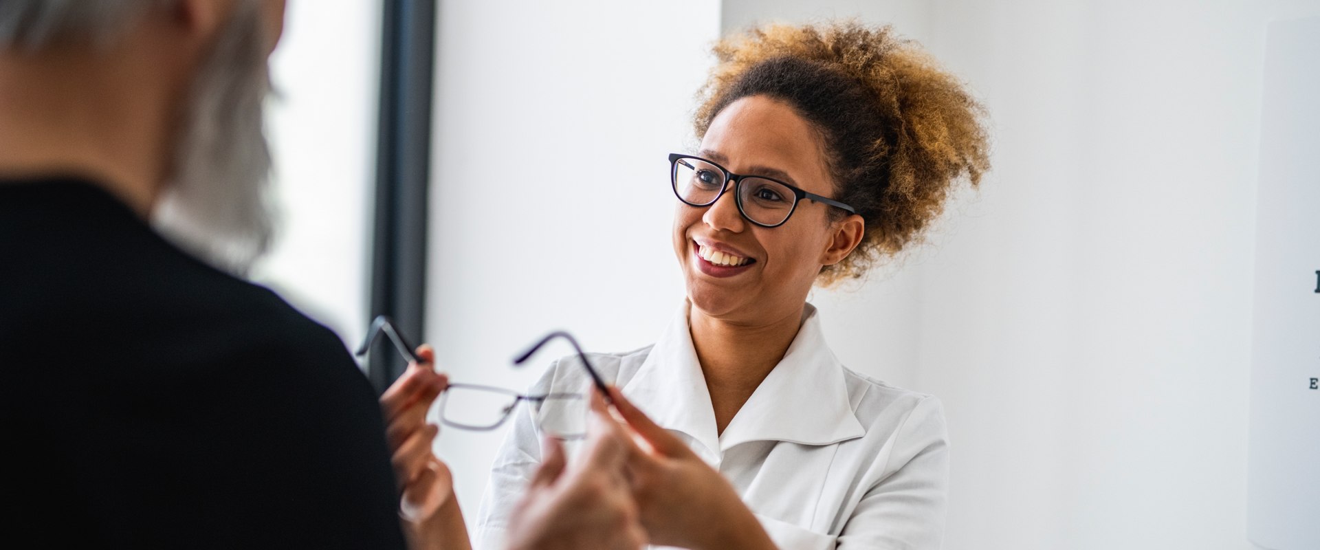 where-do-opticians-make-the-most-money-in-canada